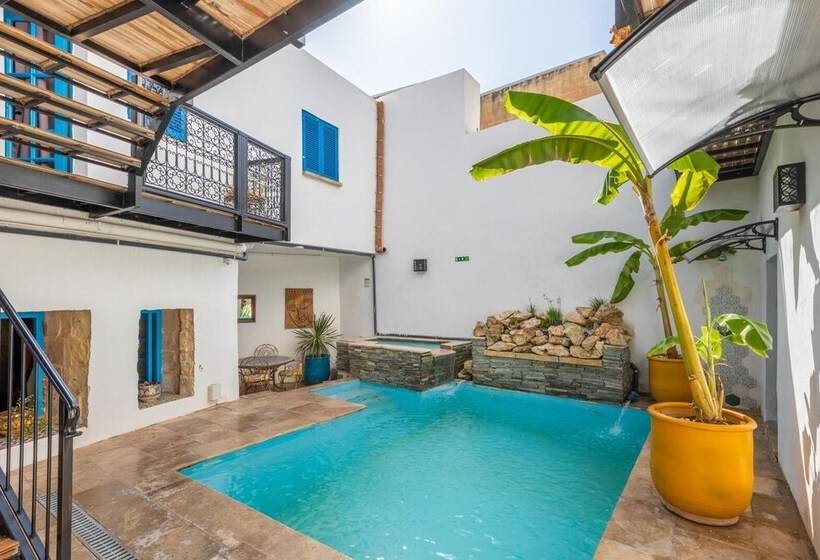 پانسیون Chapel 5 Boutique Suites B&b