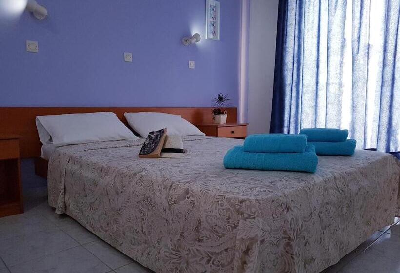 Pyrgos Hotel Apartments