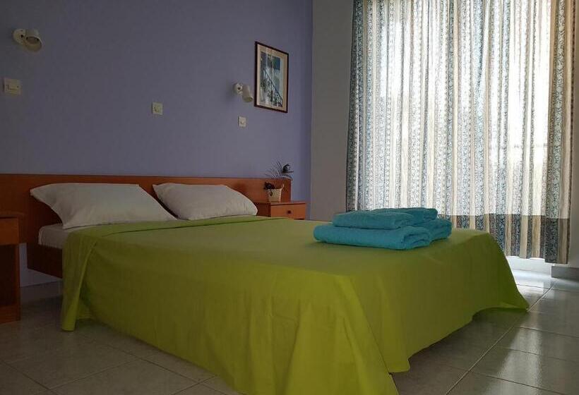 Pyrgos Hotel Apartments