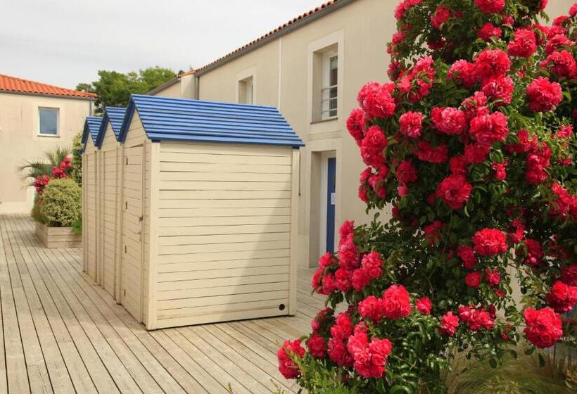 Резиденция Côté Océan Resort