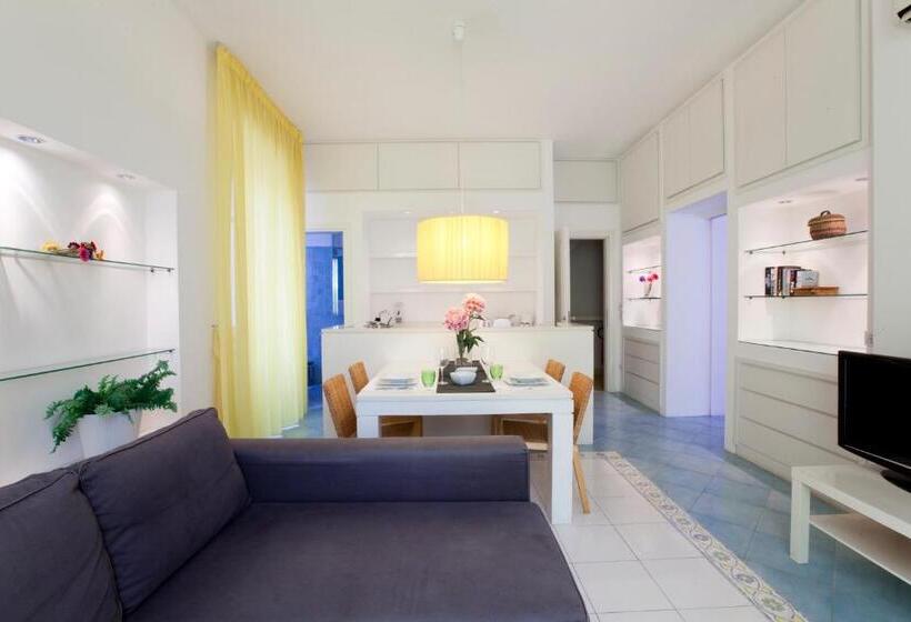 إقامة Sorrento Apartments One