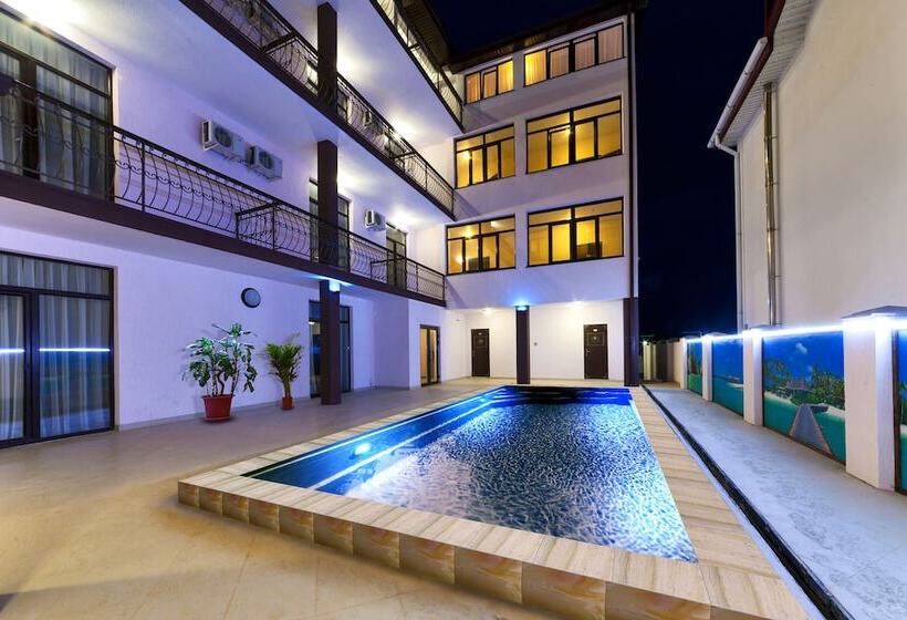 Salvadore Holiday Hotel & Aqua Zone Gelendzhik