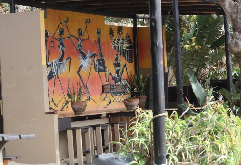 Planet Scuba Bed And Breakfast