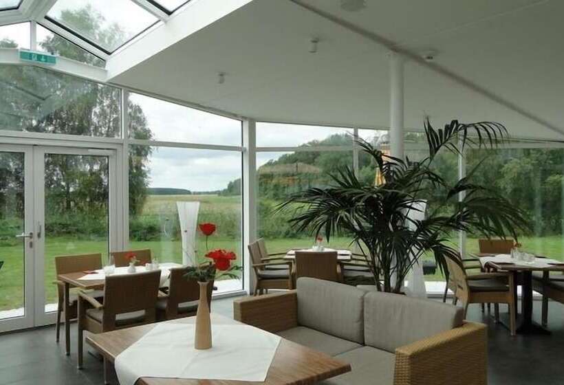 Friesenhof Hotel Restaurant Reitanlage