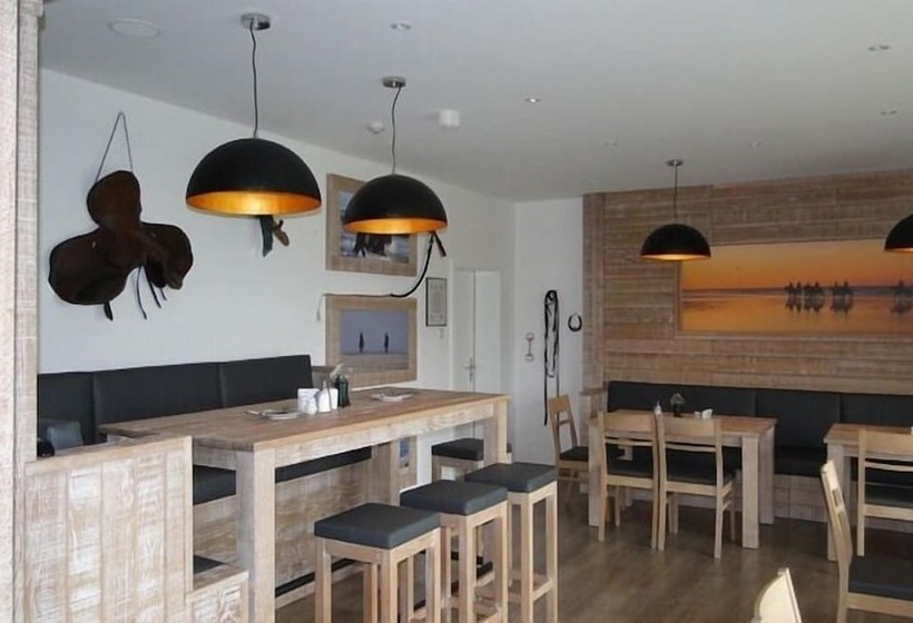 Friesenhof Hotel Restaurant Reitanlage