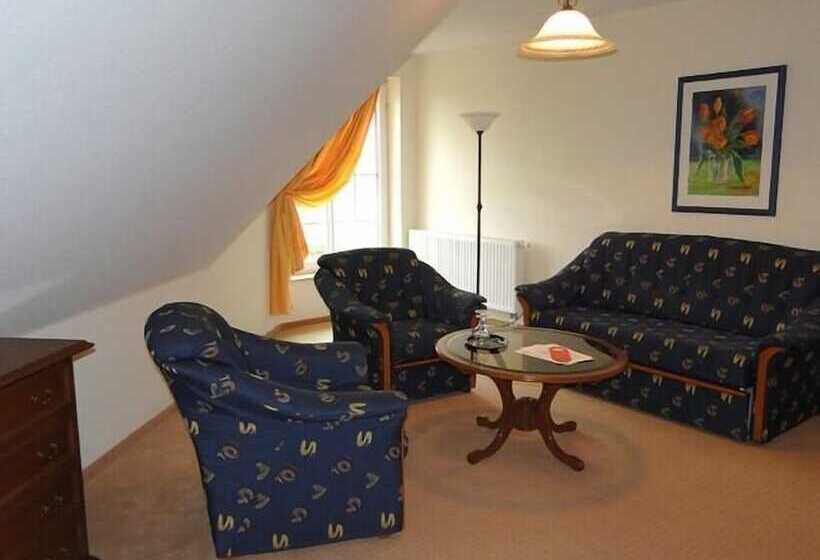 Friesenhof Hotel Restaurant Reitanlage