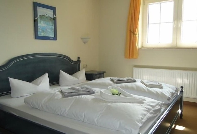 Friesenhof Hotel Restaurant Reitanlage