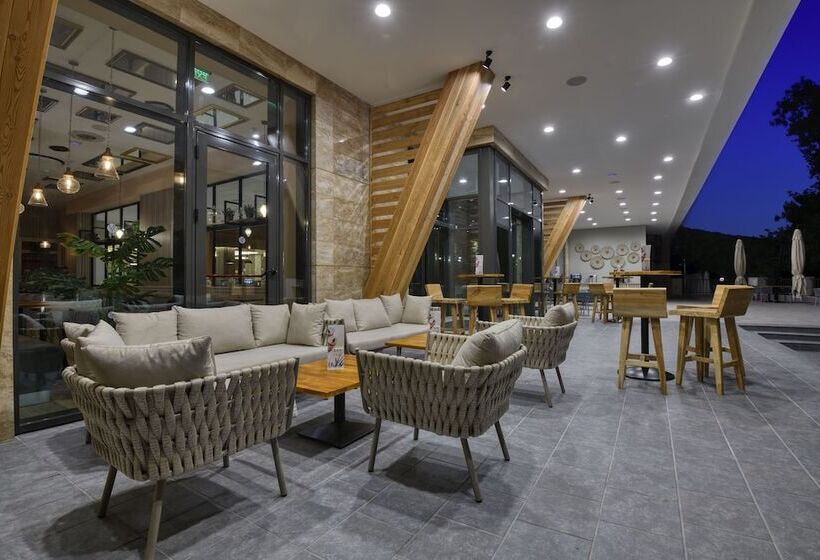 Grifid Vistamar Hotel 24 Hours Ultra All Inclusive & Private Beach