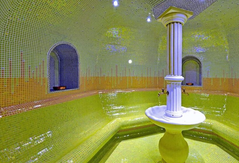 Grifid Vistamar Hotel 24 Hours Ultra All Inclusive & Private Beach