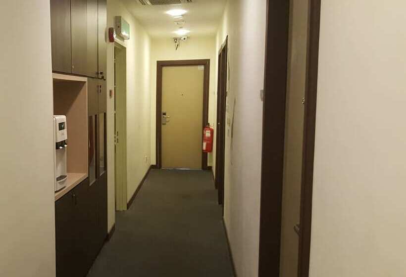 9 Square Hotel   Kota Damansara