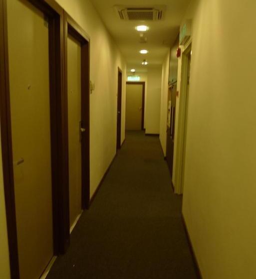 9 Square Hotel   Kota Damansara