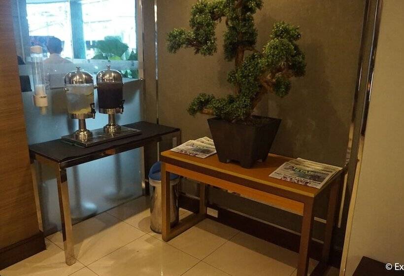 Ace Hotel And Suites