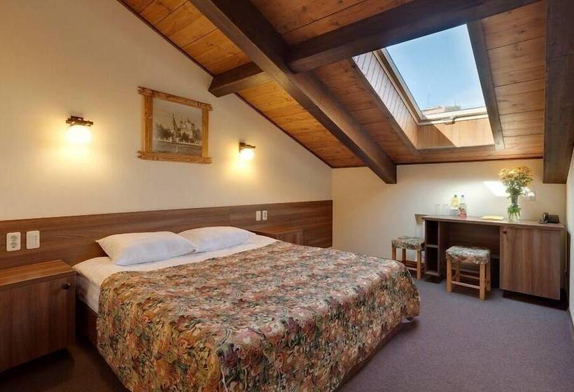 ホテル Alesha Popovich Dvor