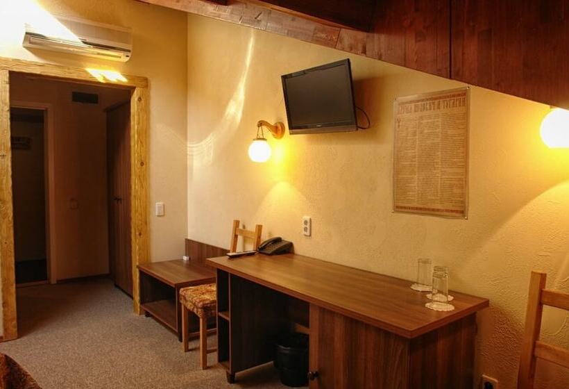 ホテル Alesha Popovich Dvor