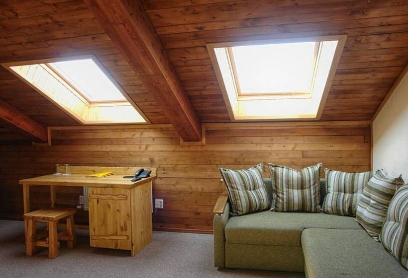 ホテル Alesha Popovich Dvor