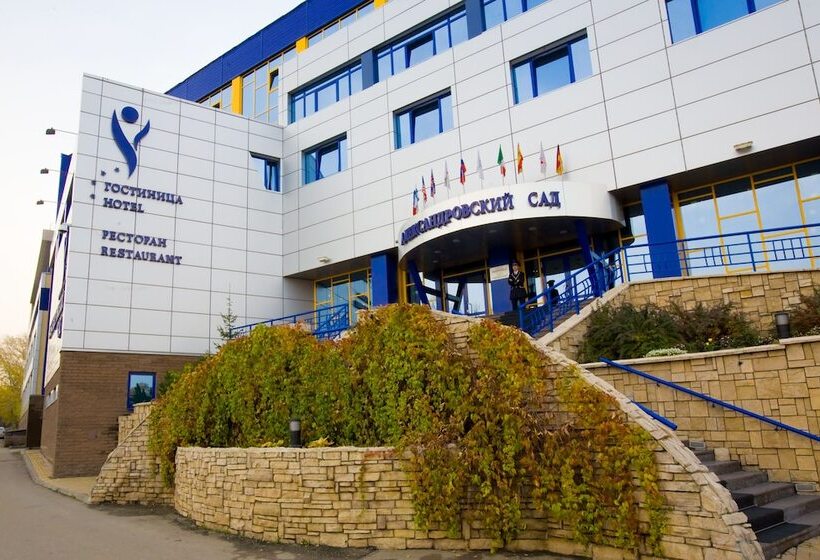 فندق Alexandrovsky Garden