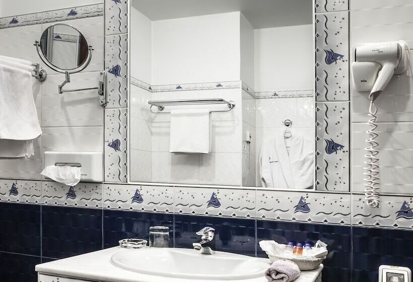 فندق Alexandrovsky Garden