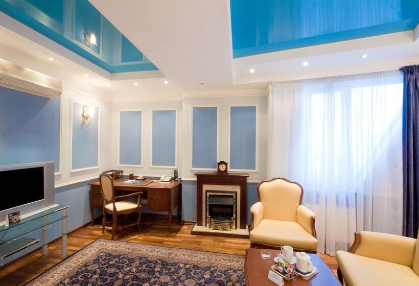 فندق Alexandrovsky Garden