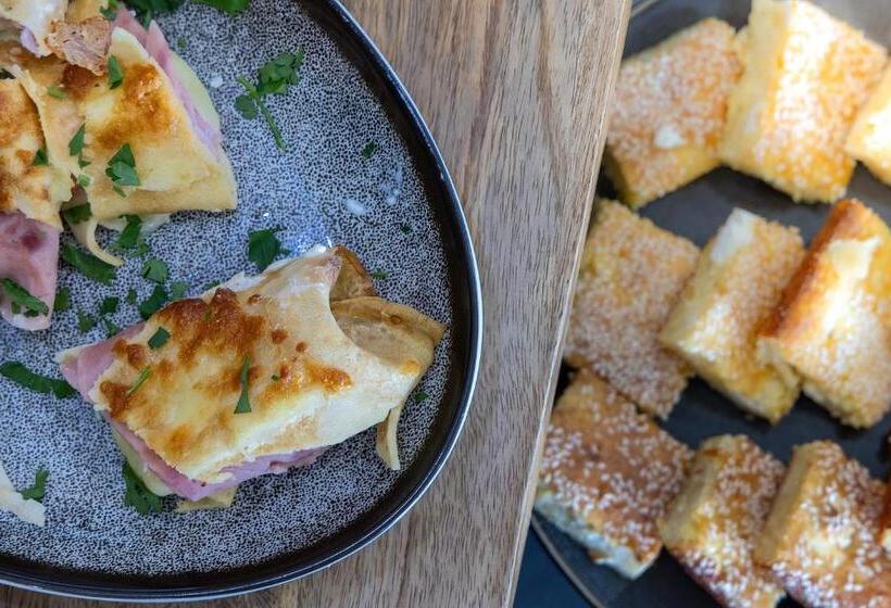 בית מלון כפרי Almira