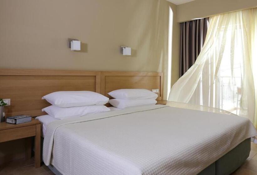 בית מלון כפרי Almira