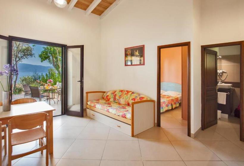 Отель Arco Plage