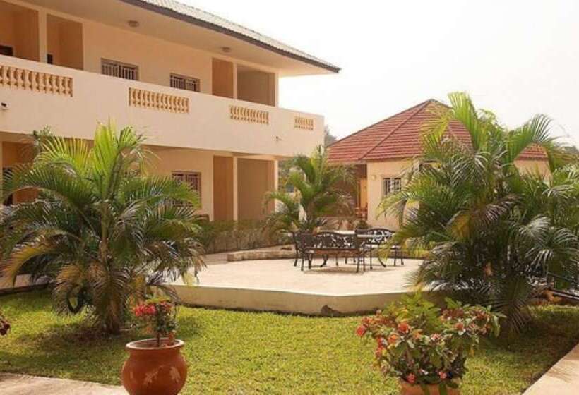 هتل Bamboo Garden