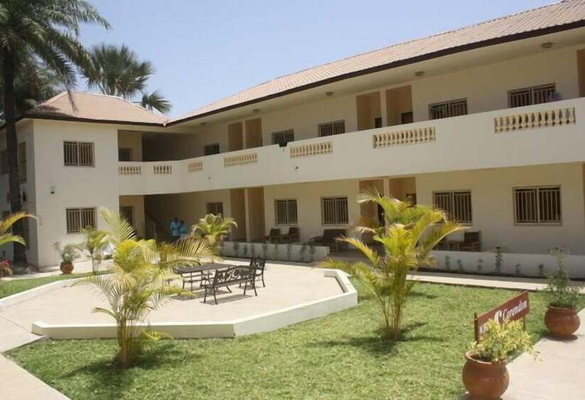 هتل Bamboo Garden