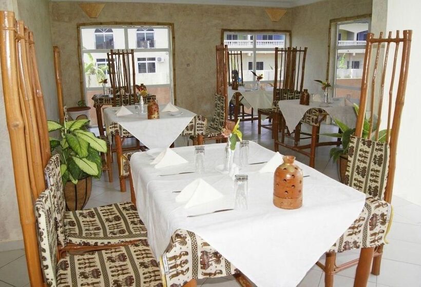 هتل Bamboo Garden