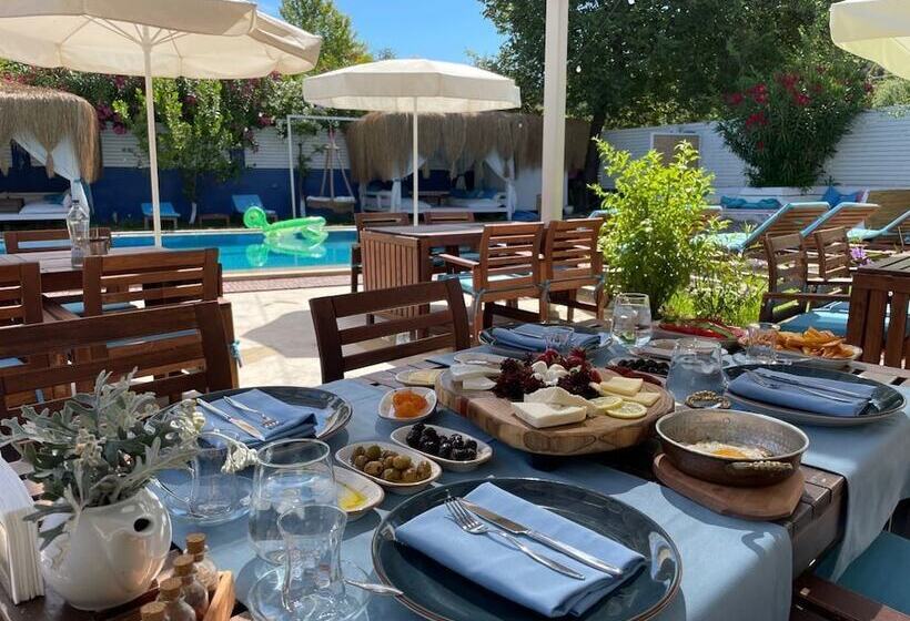 Отель B&b Boutique