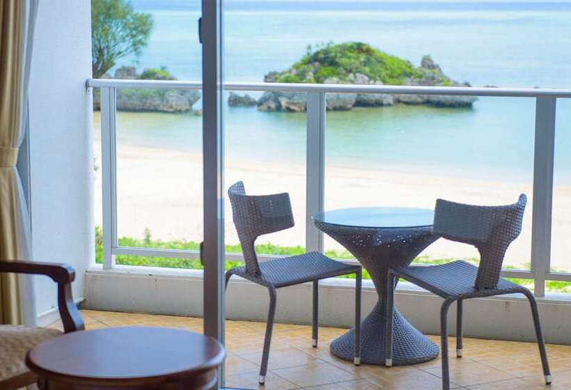 酒店 Best Western Okinawa Onna Beach