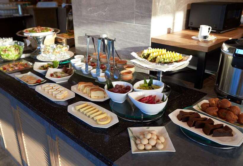 酒店 Best Western Okinawa Onna Beach