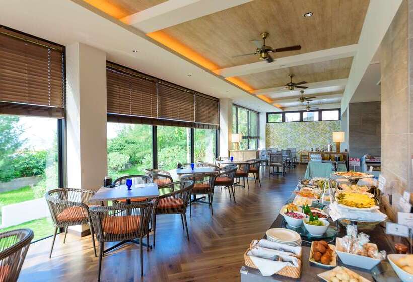 酒店 Best Western Okinawa Onna Beach