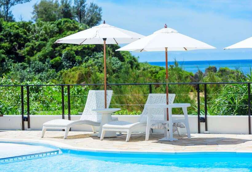 فندق Best Western Okinawa Onna Beach