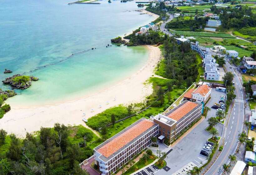 酒店 Best Western Okinawa Onna Beach
