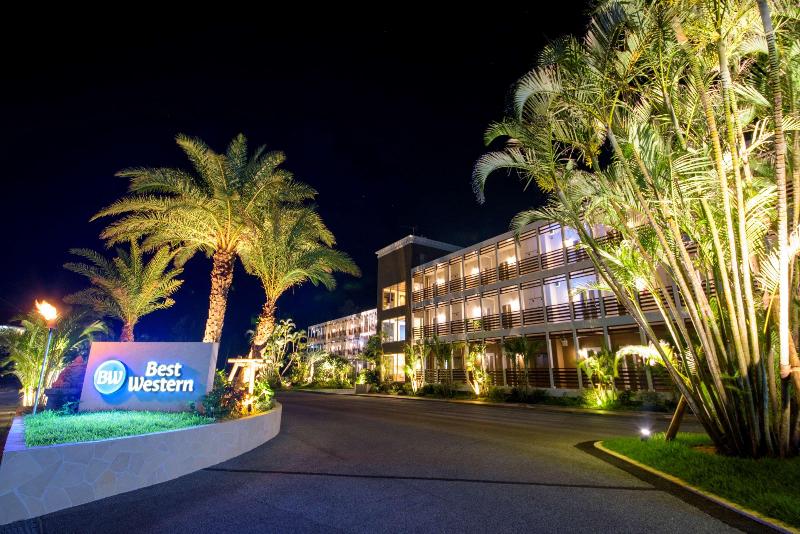 酒店 Best Western Okinawa Onna Beach