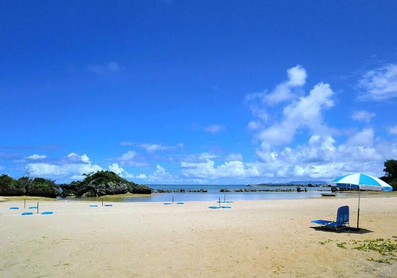 酒店 Best Western Okinawa Onna Beach