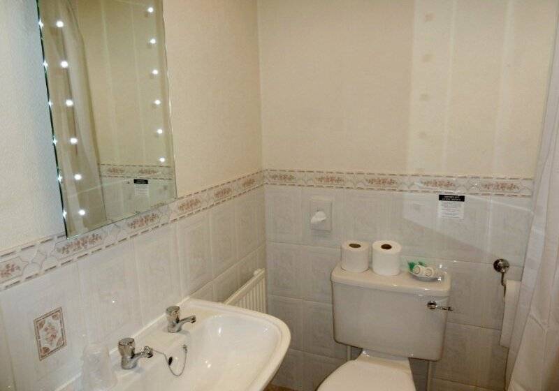 هتل Blacksmiths Arms Inn