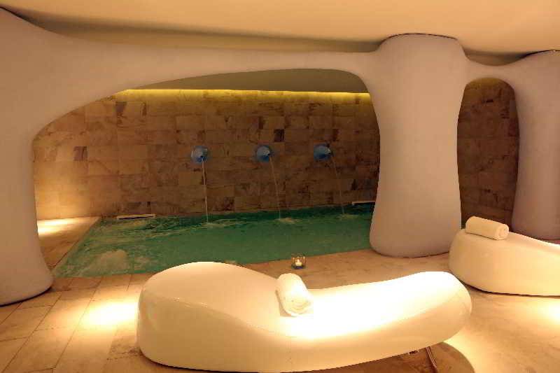 Отель Borgo Di Luce I Monasteri Golf Resort & Spa