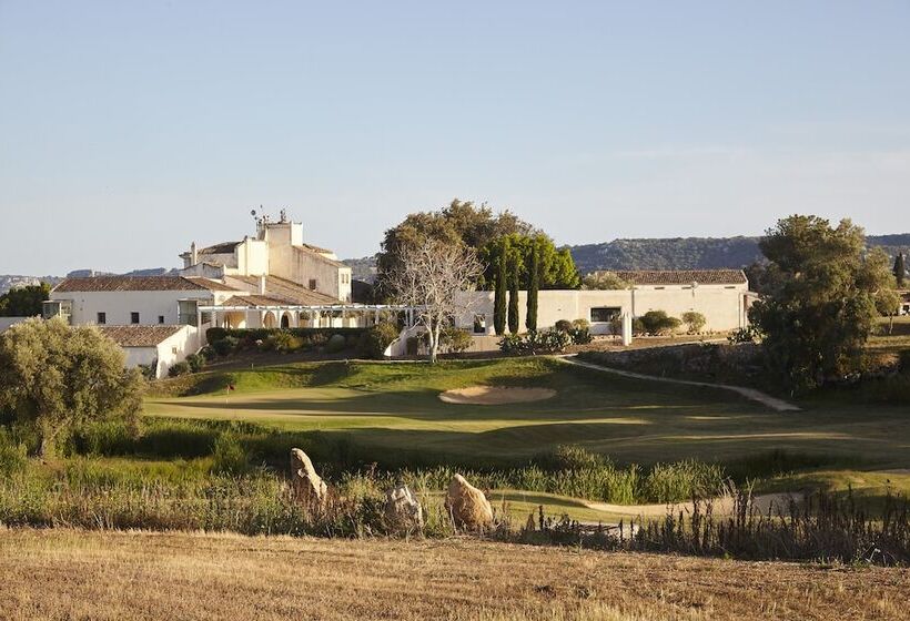 Отель Borgo Di Luce I Monasteri Golf Resort & Spa