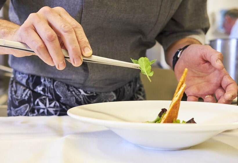 Отель Borgo Di Luce I Monasteri Golf Resort & Spa