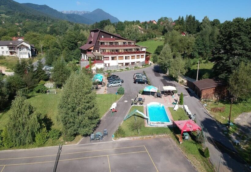 Отель Bran Belvedere International