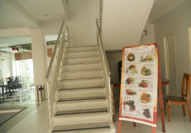 בית מלון כפרי Cinfandel Suites