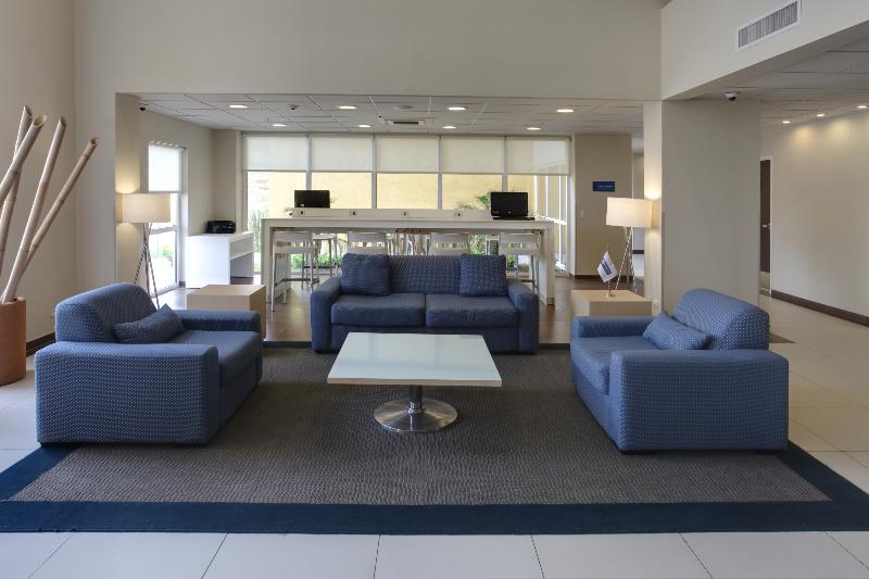 Отель City Express By Marriott Xalapa