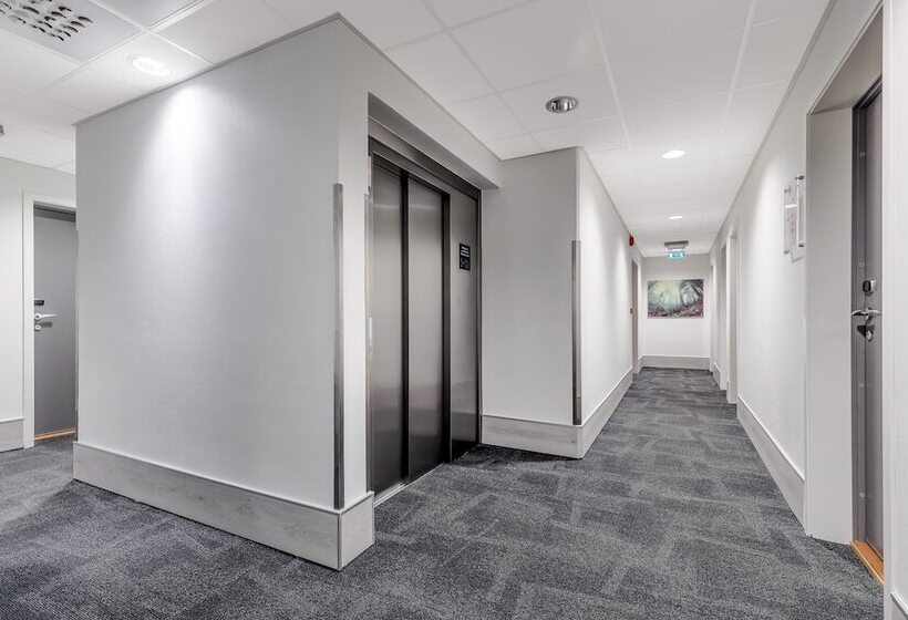 בית מלון כפרי Citybox Kristiansand