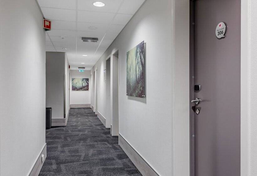 בית מלון כפרי Citybox Kristiansand