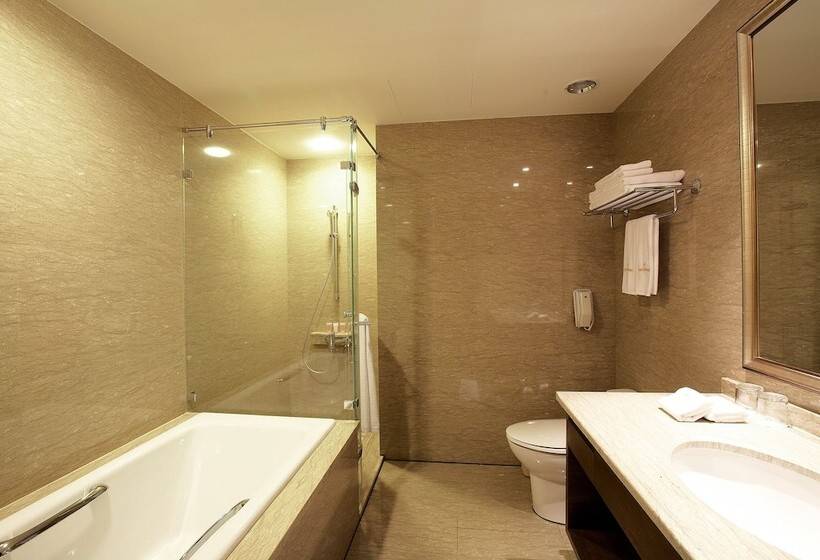 هتل Classic  City Resort