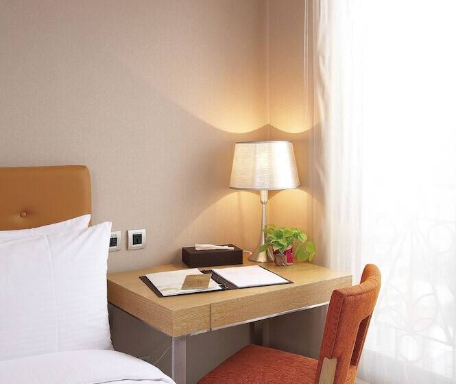 هتل Classic  City Resort