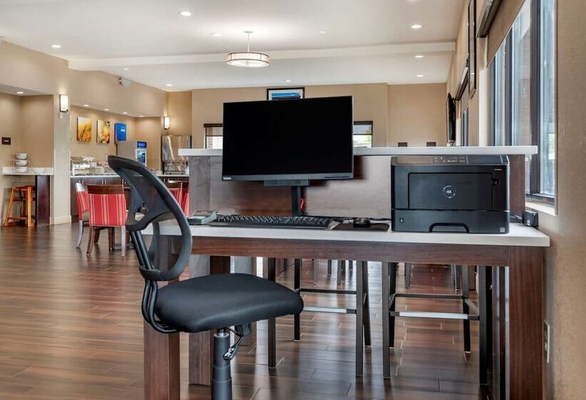 فندق Comfort Suites Pell City I 20 Exit 158