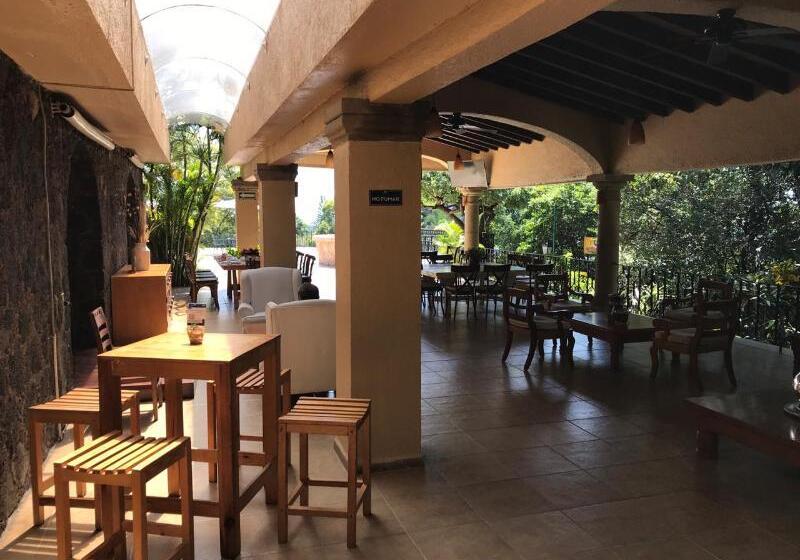 هتل Coral Cuernavaca Resort & Spa