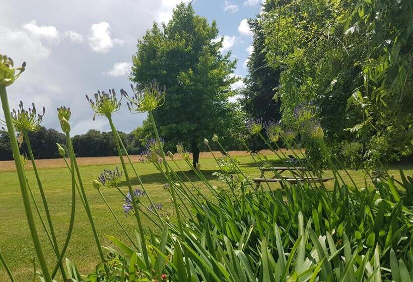 호텔 Domaine De Kereven